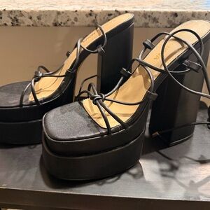 Fashion Nova Black Strappy Platform Heels